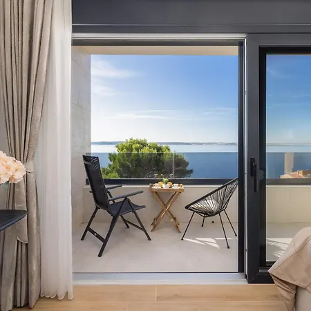Lavida Penthouse, With Jacuzzi And Sauna Rtina
