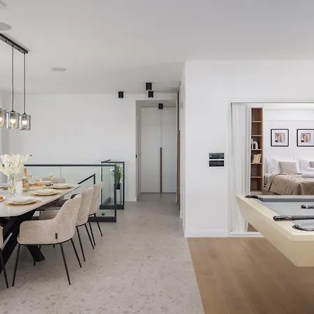 Lavida Penthouse, With Jacuzzi And Sauna *